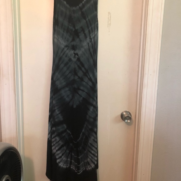 Black tie dye dress - Picture 3 of 4